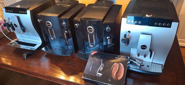 4 Jura koffieautomaten, Witgoed en Apparatuur, Koffiezetapparaten, Niet werkend, Koffiebonen, Koffiemachine, 2 tot 4 kopjes, Afneembaar waterreservoir