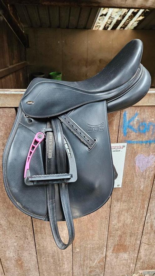 Meerdere zadels met verwisselbare boom, Tekna, Thorowgood, Dieren en Toebehoren, Paarden en Pony's | Zadels, Gebruikt, Ophalen of Verzenden