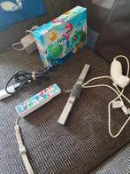 Complete wii set met 200 spellen / mario deco / hdmi, Ophalen of Verzenden, Zo goed als nieuw, Met 1 controller, Met games