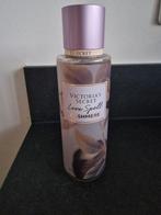 Victoria's secret Love Spell Cashmere fragrance mist, Ophalen of Verzenden, Nieuw, Deodorant of Bodyspray