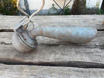 Retro industrieel hoorn AF 220 volt type DD vintage €20 beschikbaar voor biedingen