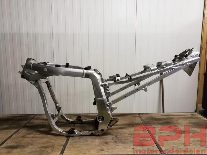 Frame + NL kenteken Suzuki GSX-R1100w 1994 / GSXR GSXR 1100, Motoren, Onderdelen | Suzuki, Ophalen