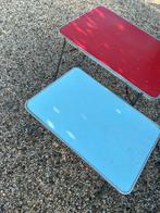 2 vintage retro camping tafel inklapbaar bijzettafel, Caravans en Kamperen, Ophalen of Verzenden, Campingtafel