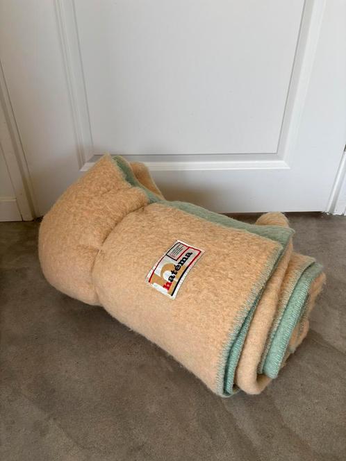 Vintage wollen kleed/deken 200 x 136 cm, Huis en Inrichting, Woonaccessoires | Plaids en Woondekens, Zo goed als nieuw, Ophalen of Verzenden