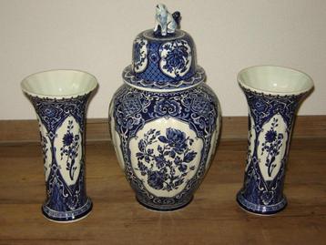 KASTSTEL DELFTS BLAUW 3 Delig !!!!!!!!!! beschikbaar voor biedingen