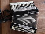 Guszoppi (dames) accordeon, Muziek en Instrumenten, Met riemen, Zo goed als nieuw, 120-bas, Ophalen