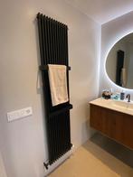 Radiator 180x40cm, zwart • enkel opgehangen, niet gebruikt., Doe-het-zelf en Verbouw, Verwarming en Radiatoren, Ophalen, Radiator