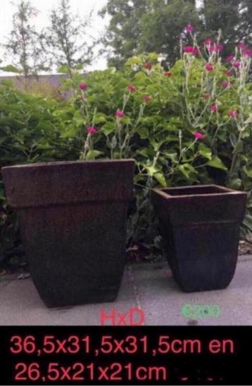 Grote cascade zware terracotta geglazuurde bloempotten set beschikbaar voor biedingen