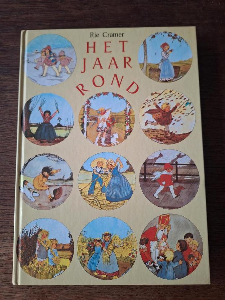 Het Jaar Rond - Rie Cramer, scrapbook, bullet journal, Boeken, Kinderboeken | Jeugd | onder 10 jaar, Zo goed als nieuw, Fictie algemeen