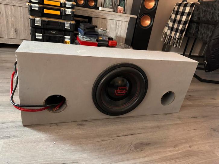 Digital Designs subwoofer met kist en Excursion monoblock, Auto diversen, Autospeakers, Gebruikt, Ophalen