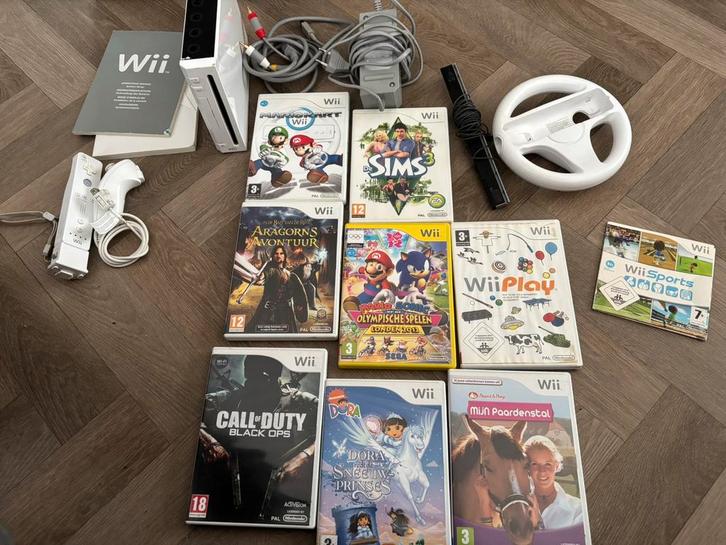 Zeer complete Nintendo Wii met veel spellen en controller, Spelcomputers en Games, Spelcomputers | Nintendo Wii, Zo goed als nieuw