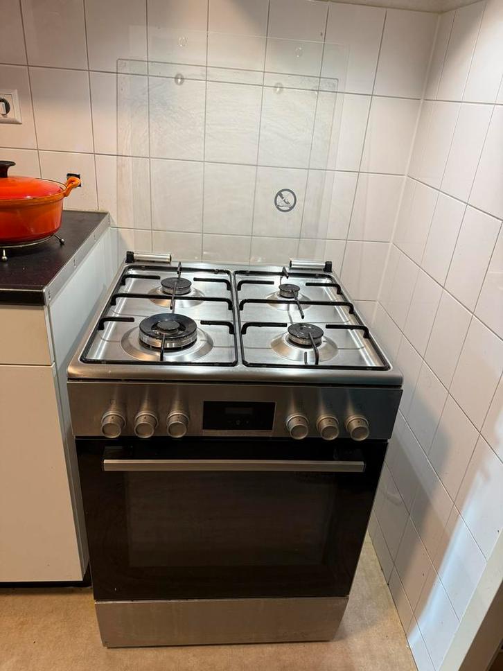 BOSCH Gasfornuis - Vrijstaand - 4 pits, Witgoed en Apparatuur, Fornuizen, Gebruikt, Vrijstaand, Gas, 4 kookzones, 85 tot 90 cm
