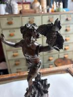 Antiek bronzen beeld 'La Chasse - Jongen met vogel., Ophalen of Verzenden