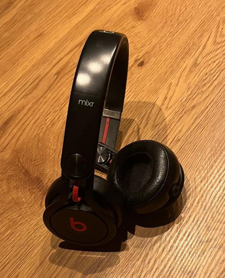 Beats by Dre Mixr – Zwart – Zo Goed Als Nieuw (zonder kabel), Audio, Tv en Foto, Koptelefoons, Zo goed als nieuw, Op oor (supra aural)