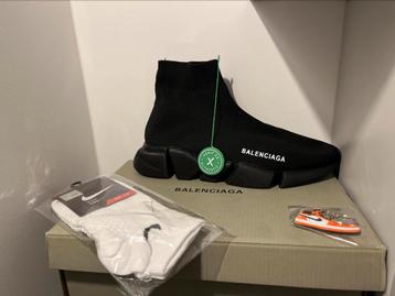 Balanciaga Speedrunner Black Size 43 beschikbaar voor biedingen