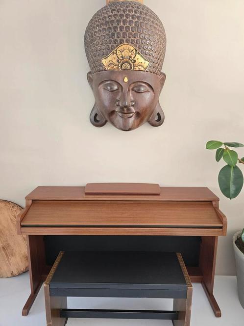 Electrische piano met veel mogelijkheden, Muziek en Instrumenten, Piano's, Gebruikt, Zwart, Ophalen