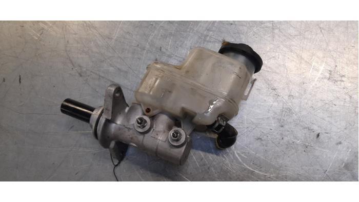 Rempomp van een Toyota Rav-4, Auto-onderdelen, Remmen en Aandrijving, Toyota, Gebruikt, 3 maanden garantie, Ophalen of Verzenden