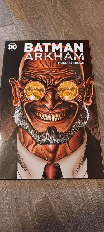 Batman arkham - Hugo Strange beschikbaar voor biedingen