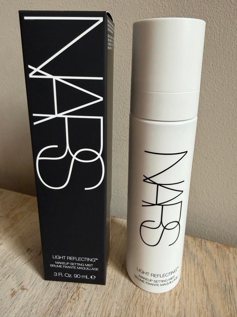 NARS Light Reflecting Setting Mist 90ml - Nieuw, Overige kleuren, Gehele gezicht, Nieuw, Ophalen of Verzenden