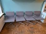 Vitra eames ea 108 stoel.
Chroom, Grijs Hopsak, Ophalen, Zo goed als nieuw, Metaal, Vier