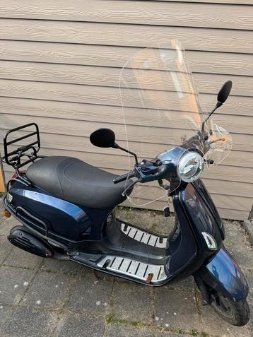 Riya TY50QT-K 80cc scooter beschikbaar voor biedingen