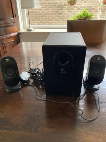Logitech X-210 Speakerset beschikbaar voor biedingen
