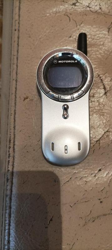 Retro / Vintage Motorola V70 type MC3-41C11 * ongetest * beschikbaar voor biedingen