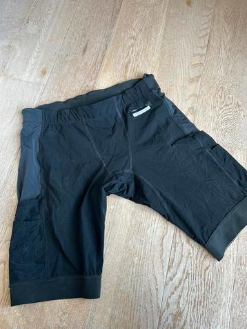 Hardloopbroekje Satisfy Running, maat 4 beschikbaar voor biedingen