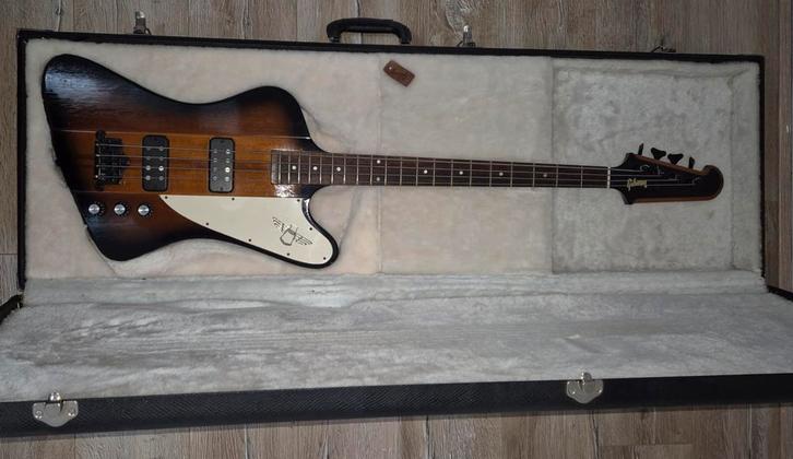 Gibson Thunderbird USA (2009) – Custom pickups – Gerepareerd, Muziek en Instrumenten, Snaarinstrumenten | Gitaren | Bas, Gebruikt