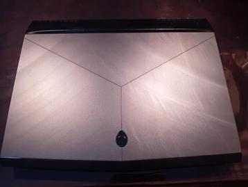 Dell alienware gaming laptop 17 r4 beschikbaar voor biedingen