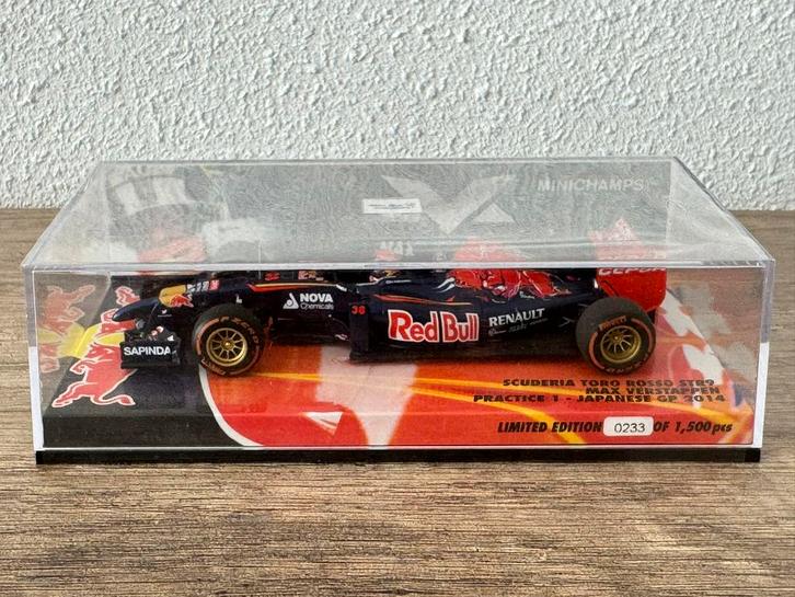 🟧 Max Verstappen 1:43 STR9 Vrije training 1 Japan GP 2014, Verzamelen, Automerken, Motoren en Formule 1, Zo goed als nieuw, Formule 1