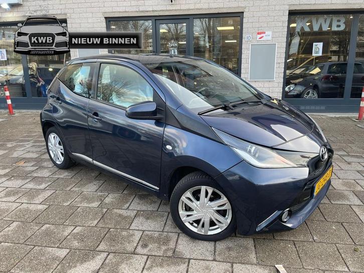 Toyota Aygo 1.0 VVT-i x-play Navi Camera 5DRS BEURT, Auto's, Toyota, Bedrijf, Te koop, Aygo, ABS, Achteruitrijcamera, Airbags