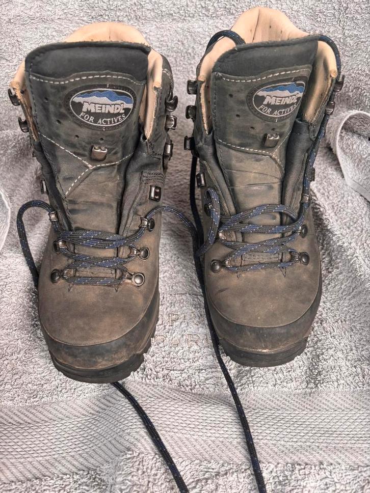 Meindl Island pro dames wandelschoenen mt37, Kleding | Dames, Schoenen, Zo goed als nieuw, Wandelschoenen, Ophalen of Verzenden