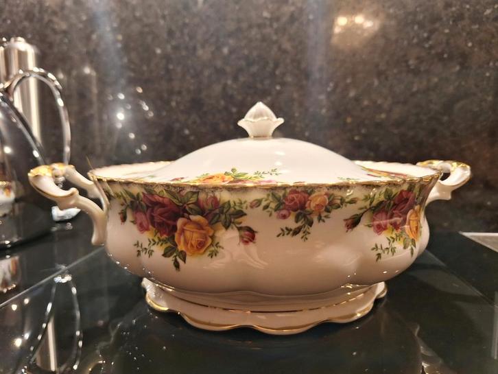 Royal Albert Old Country Roses Serveerschaal, Huis en Inrichting, Keuken | Servies, Zo goed als nieuw, Schaal of Schalen, Overige stijlen