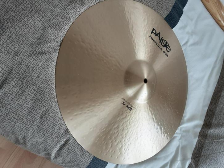 Paiste ride 20 inch Formula 602, Muziek en Instrumenten, Drumstellen en Slagwerk, Zo goed als nieuw, Overige merken, Ophalen of Verzenden