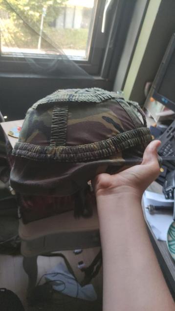 Kevlar helm  beschikbaar voor biedingen