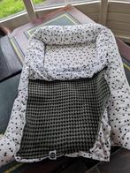 Babynestje van mr. en mrs. Peekaboo, Ophalen, Zo goed als nieuw, Overige typen