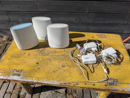 Netgear Orbi RBR20 Router + 2 sattelieten (mesh wifi), Computers en Software, Routers en Modems, Gebruikt, Router, Ophalen of Verzenden