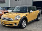 Mini Mini 1.6 Cooper Pepper Nl auto Netjes, Auto's, Mini, Voorwielaandrijving, Gebruikt, 750 kg, 4 stoelen