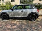 Mini 3-deurs (f56) Electric 184pk bouwjaar  10/2023 Grijs, Auto's, Mini, Stof, Parkeersensor, 4 stoelen, 93 kWh