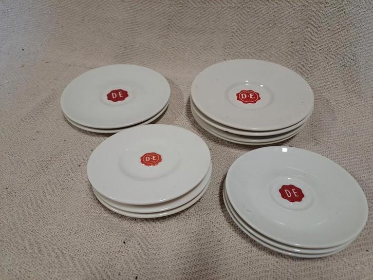 Douwe Egberts Schotels - Vintage Collectie, Huis en Inrichting, Keuken | Servies, Nieuw, Kop(pen) en/of Schotel(s), Effen, Porselein