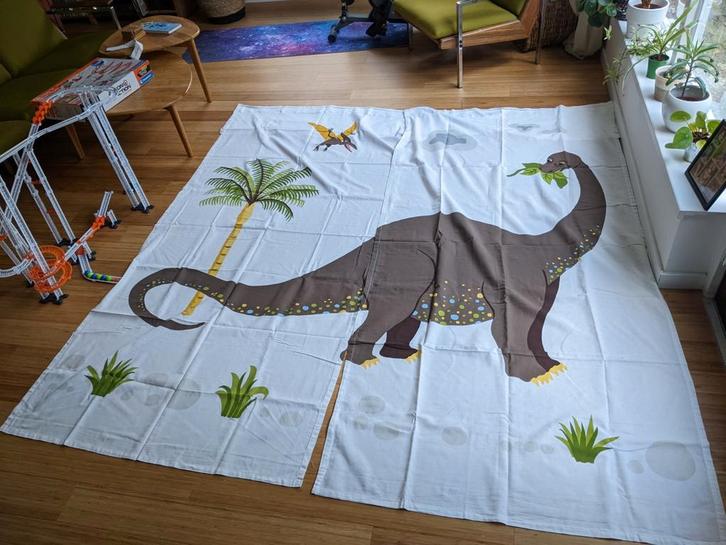 IKEA JÄTTELIK Gordijnen - Kinderkamer Dino's, Kinderen en Baby's, Kinderkamer | Inrichting en Decoratie, Zo goed als nieuw, Gordijnen of Lamellen