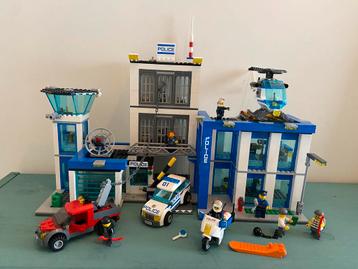 LEGO city politiebureau set 60047 police station beschikbaar voor biedingen