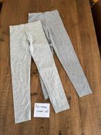 2 grijze leggings legging van primark als nieuw! Maat 128, Broek, Meisje, Ophalen of Verzenden, Zo goed als nieuw