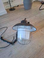 Vintage antieke hanglamp industrieel, Tuin en Terras, Buitenverlichting, Gebruikt, Wandlamp, Ophalen of Verzenden, Netvoeding