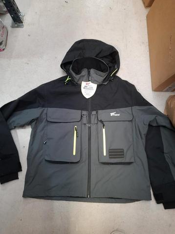 Nieuwe wind en waterdichte visjas Maat L beschikbaar voor biedingen