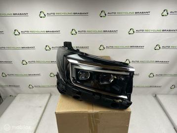 LED Koplamp Rechts Opel Grandland NIEUW ORIGINEEL 9840302180 beschikbaar voor biedingen