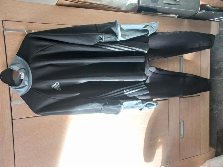 ADIDAS CLIMACOOL Shirt L met Sportbroek SUPPLY & DEMAND XL, Kleding | Heren, Sportkleding, Zo goed als nieuw, Overige maten, Ophalen of Verzenden