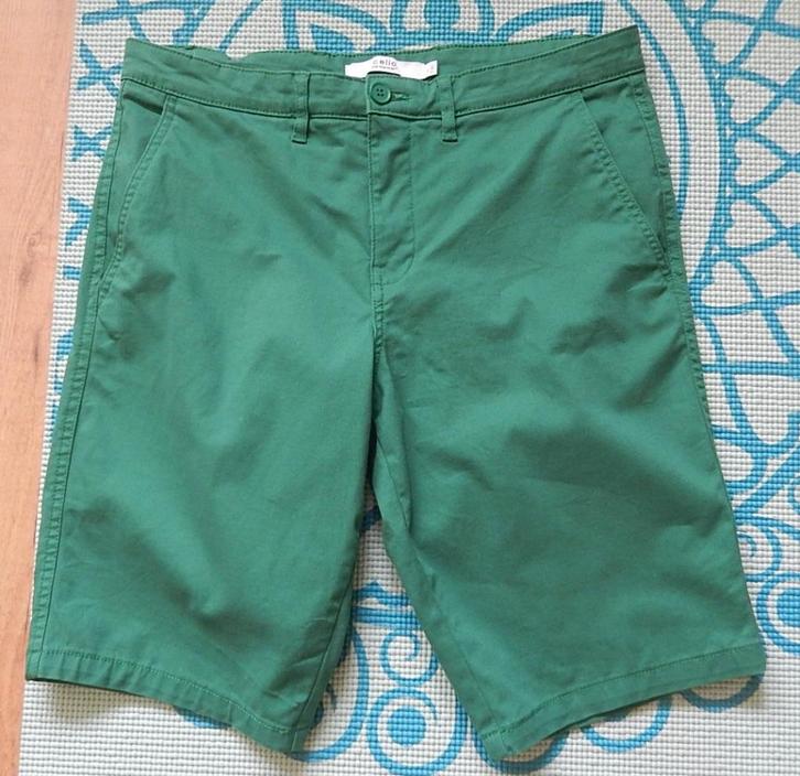 Nieuwe short van Celio maat S valt als M, Kleding | Heren, Broeken en Pantalons, Nieuw, Maat 48/50 (M), Groen, Ophalen of Verzenden