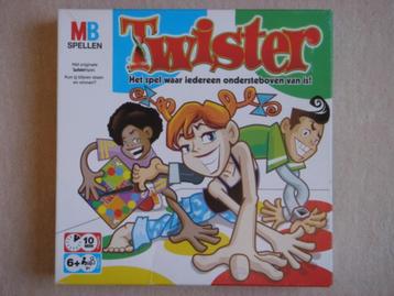 LEUK: Originele Twister - STUDENTEN PARTYSPEL !!! beschikbaar voor biedingen